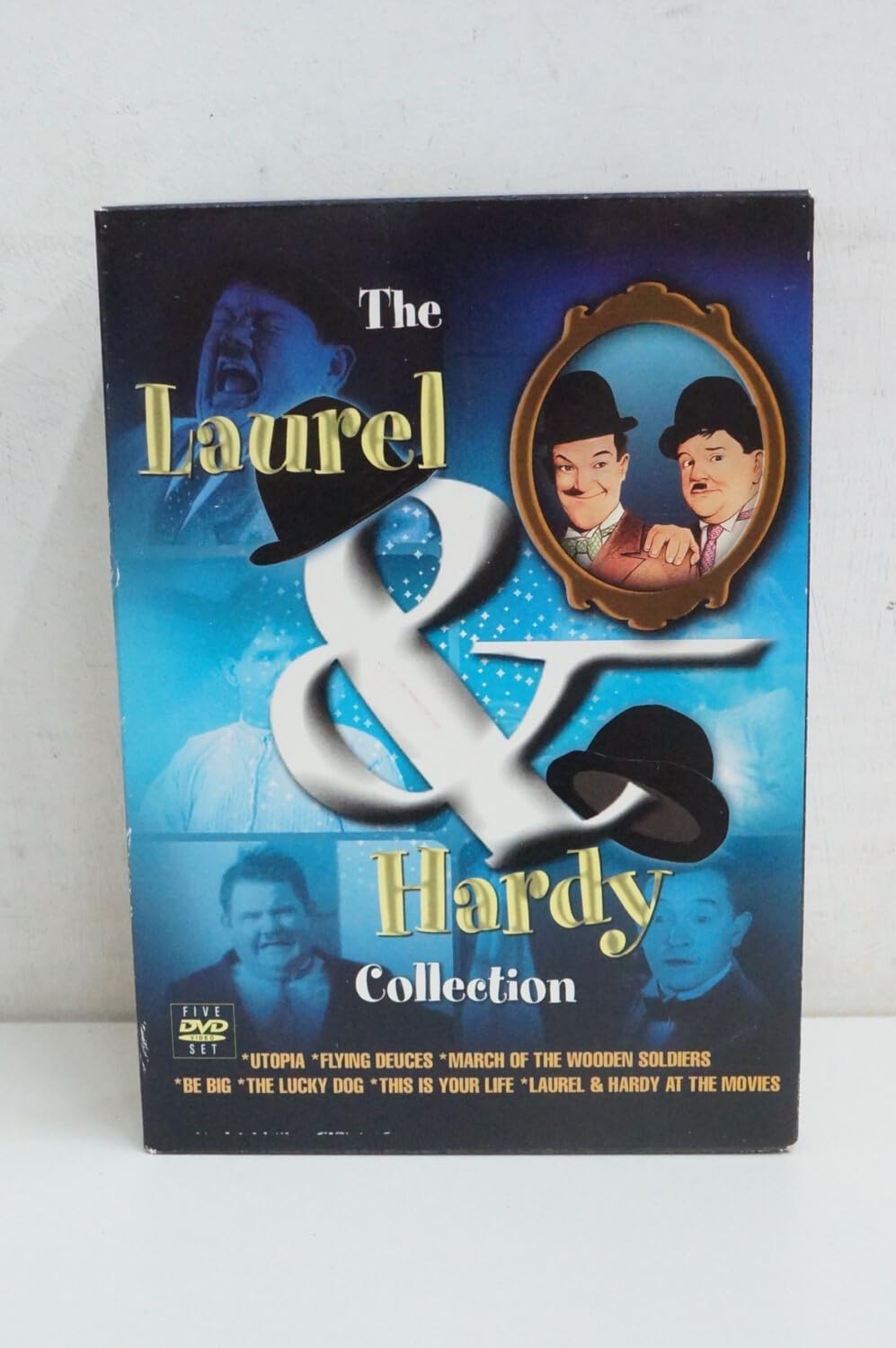 Laurel & Hardy Collection (Utopia / The Flying Deuces / March of the Wooden Soldiers / Be Big! / Lucky Dog / This is Your Life / Laurel & Hardy at the Movies) - 5 DVD dvd