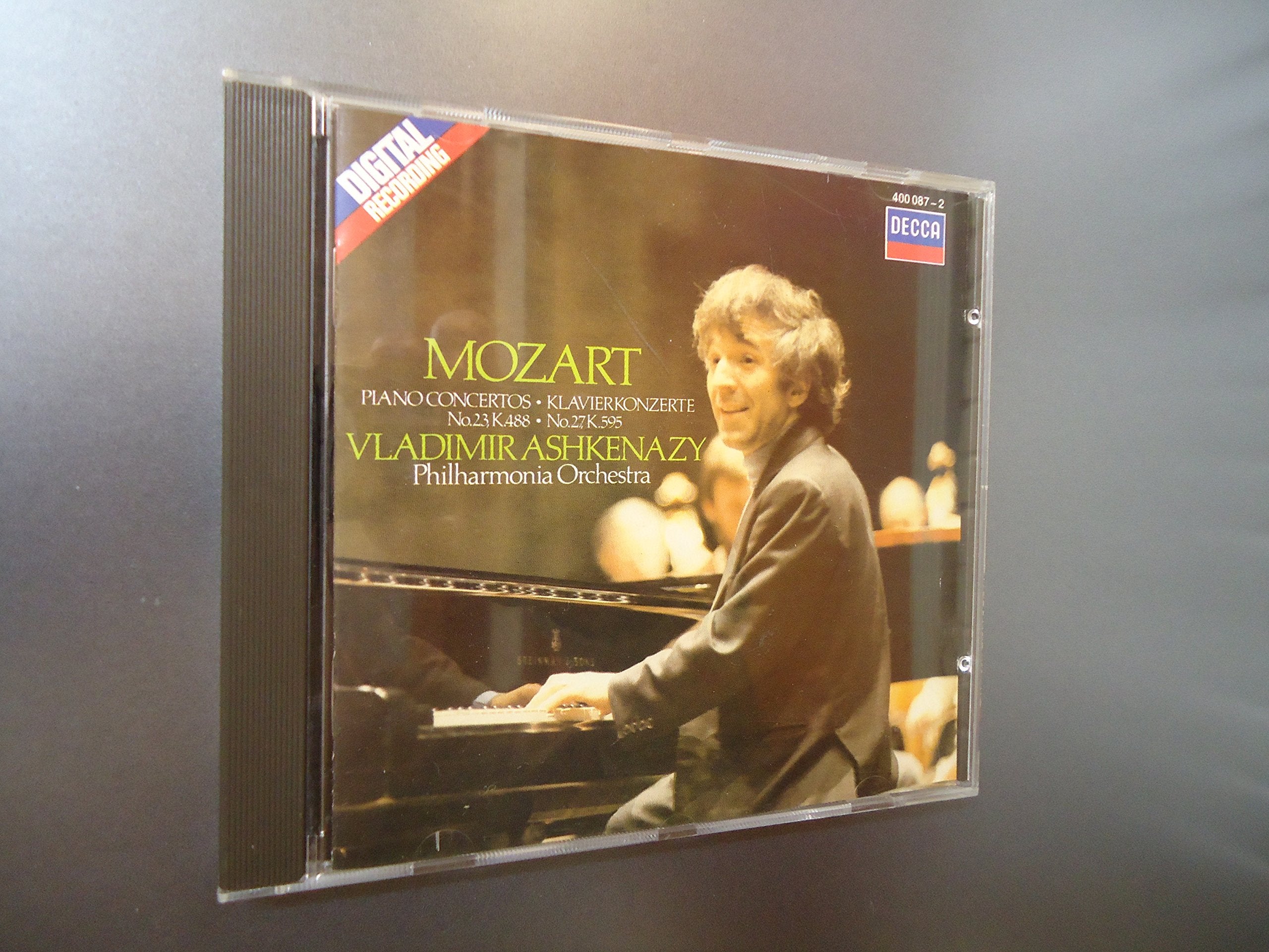 Mozart: Klavierkonzerte - Piano Concertos No. 23 & 27 Classical