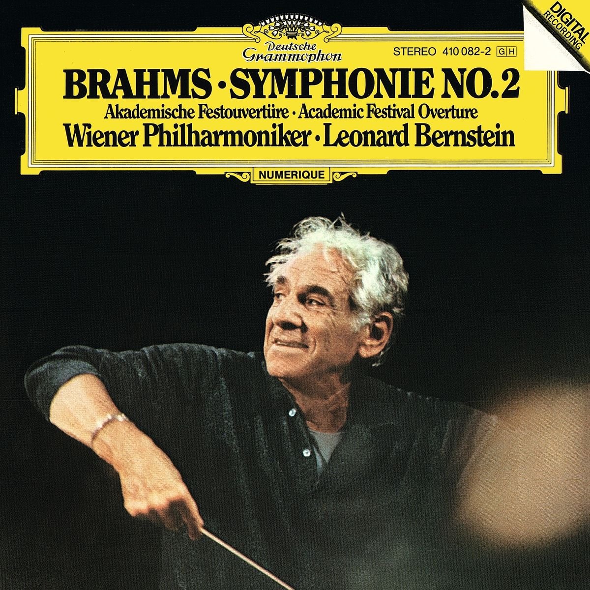 Sinfonie 2/ Akademische Fest-Ouvertüre Classical
