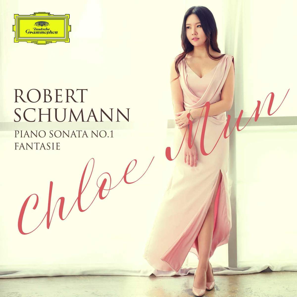 Chloe Mun - Schumann: Piano Sonata No.1 & Fanta Classical