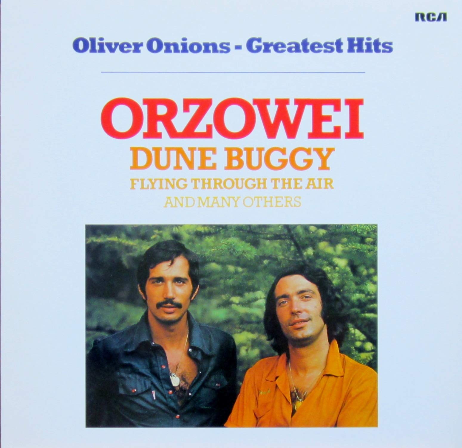 Greatest hits (1977) Books