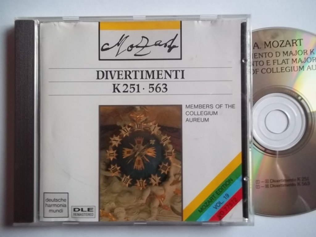 Divertimentos Vol.19 Music