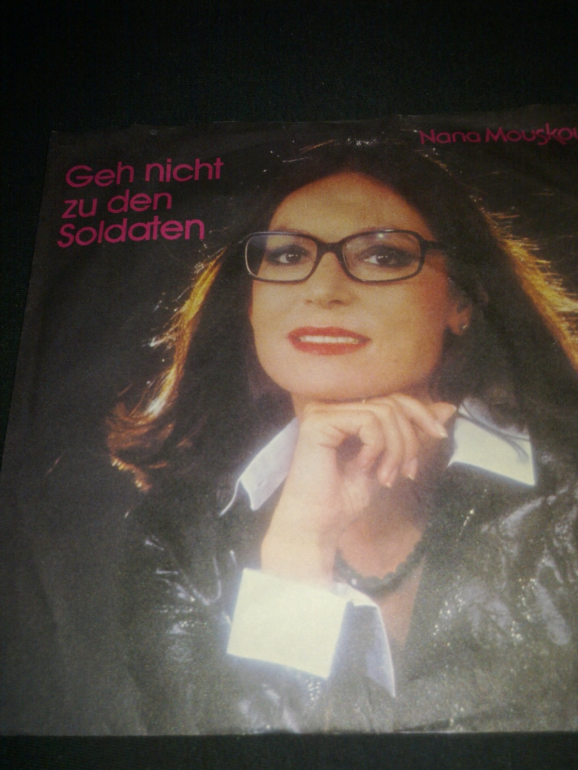 Geh nicht zu den Soldaten (1983) / Vinyl single Music