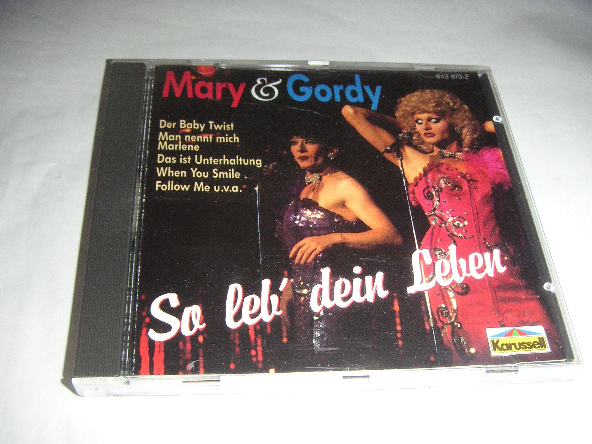 So leb' dein Leben Music