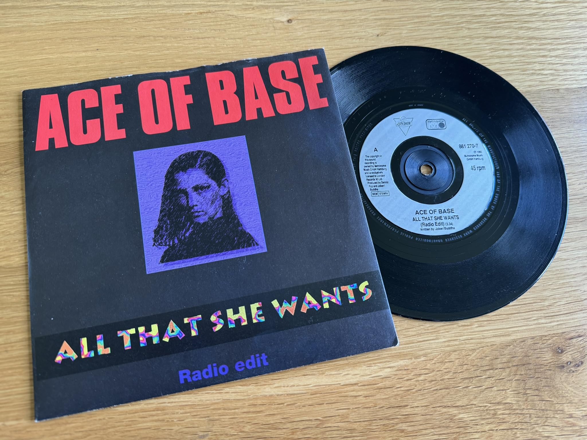 All that she wants (1992) / Vinyl single Music