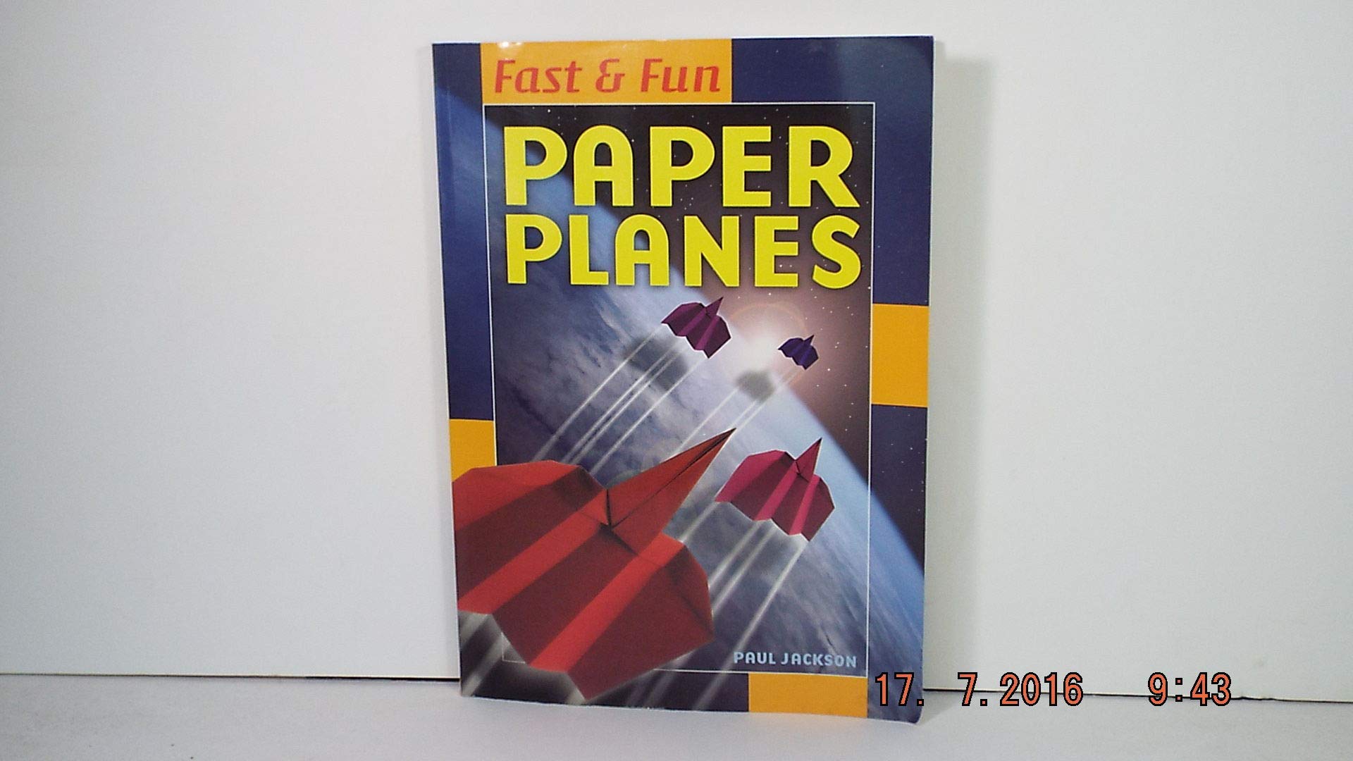 Fast & Fun Paper Planes Non-fiction