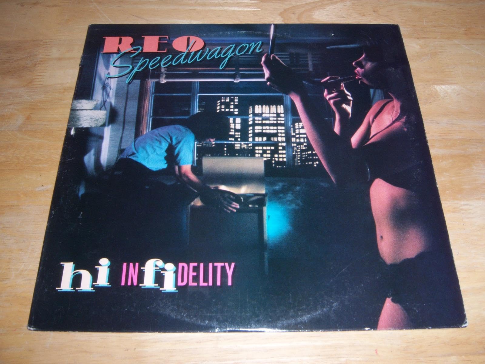 EPC84700 LP Hi Infidelity VINYL cd