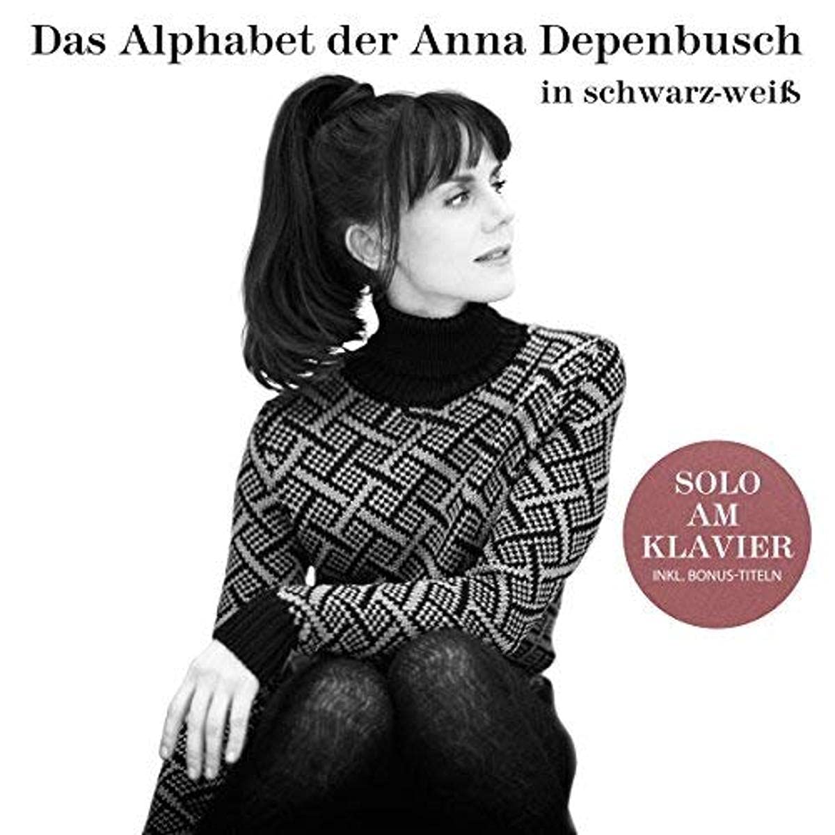 Das Alphabet der Anna Depenbusch in Schwarz-Weiá. World Music