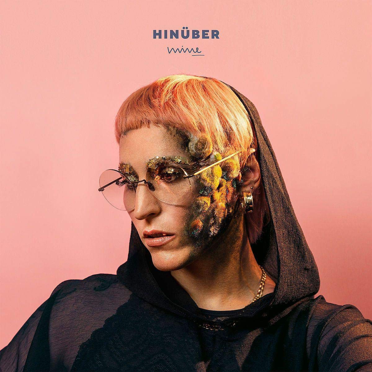 Mine: HINÜBER Books