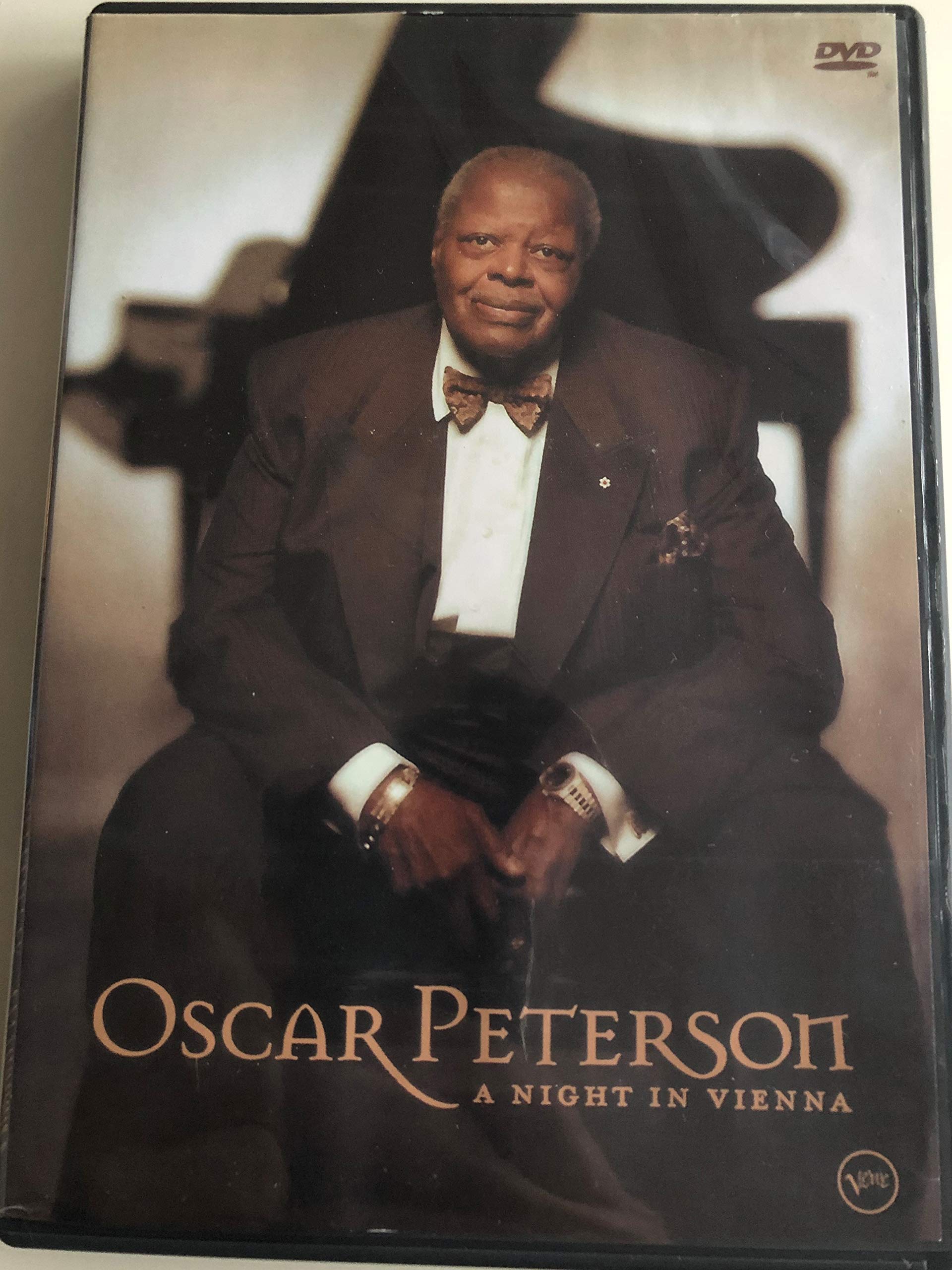 Oscar Peterson - A Night in Vienna Music
