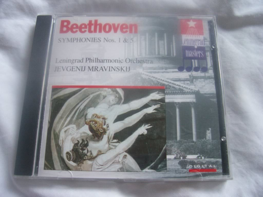 Beethoven;Symphonies 1 & 5 Classical