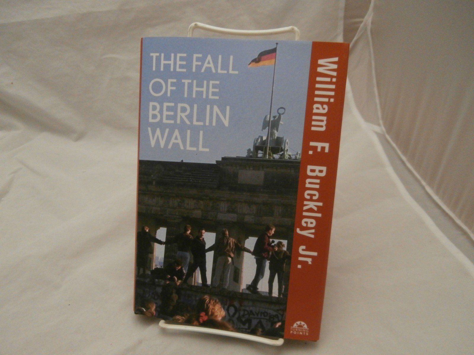 The Fall of the Berlin Wall (Turning Points) Social Sciences