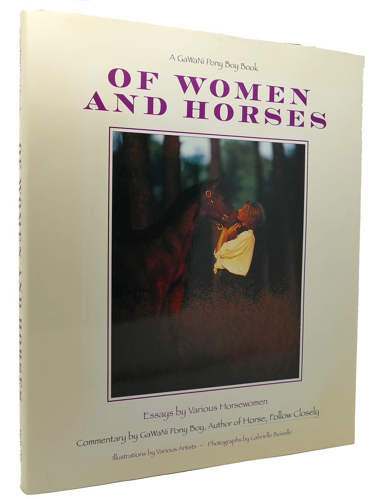 Of Women and Horses: Essays by Various Horse Women Social Sciences