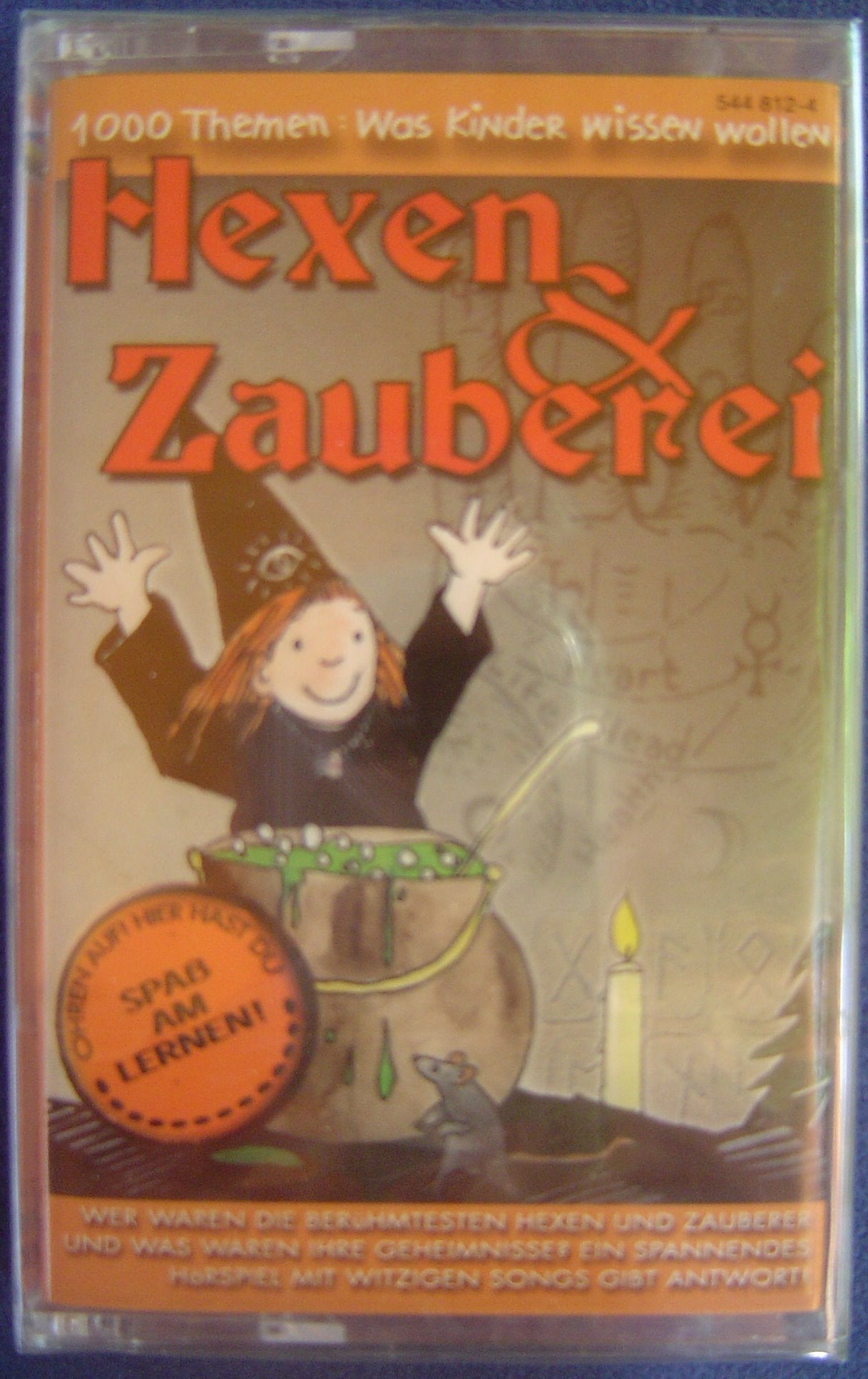 1000 Themen: Hexen und Zauberei Children & Young People