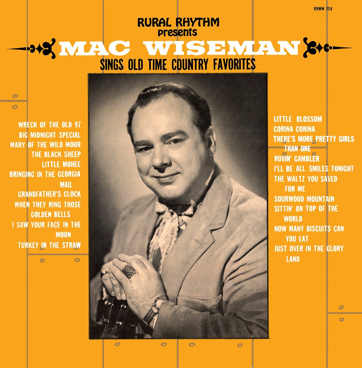 Sings Old Time Country Favorites Country & Folk