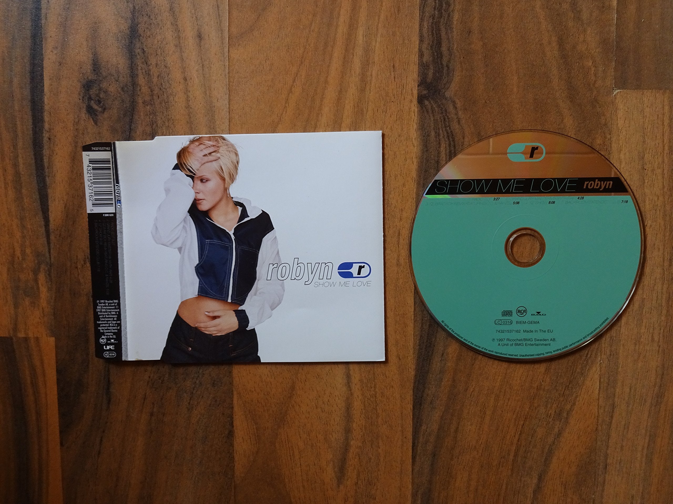Show Me Love/Intl.Version Pop