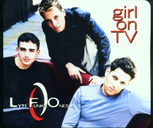 Girl on TV Dance & Electronic