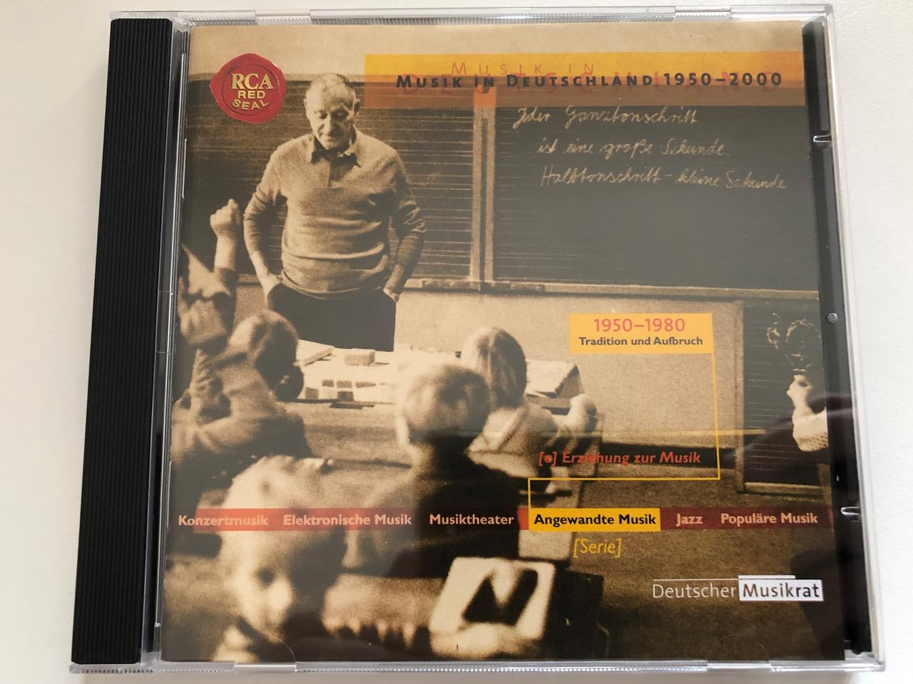 "Angewandte Musik - Erziehung zur Musik: 1950-1980 Music