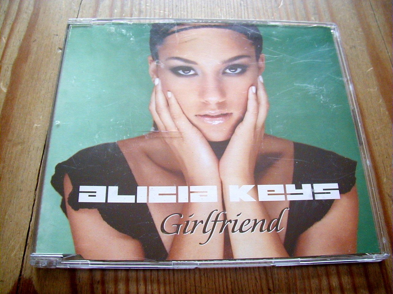 GIRLFRIEND ( ADVANCE ONE TRACK ) ALICIA KEYS CD Music