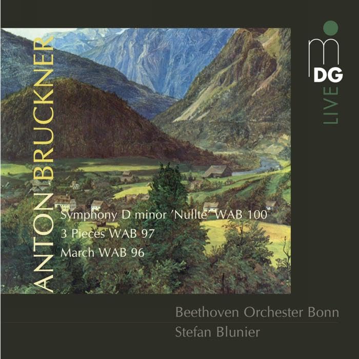 Sinfonie in d-Moll/Drei Orchesterstücke/Marsch Classical