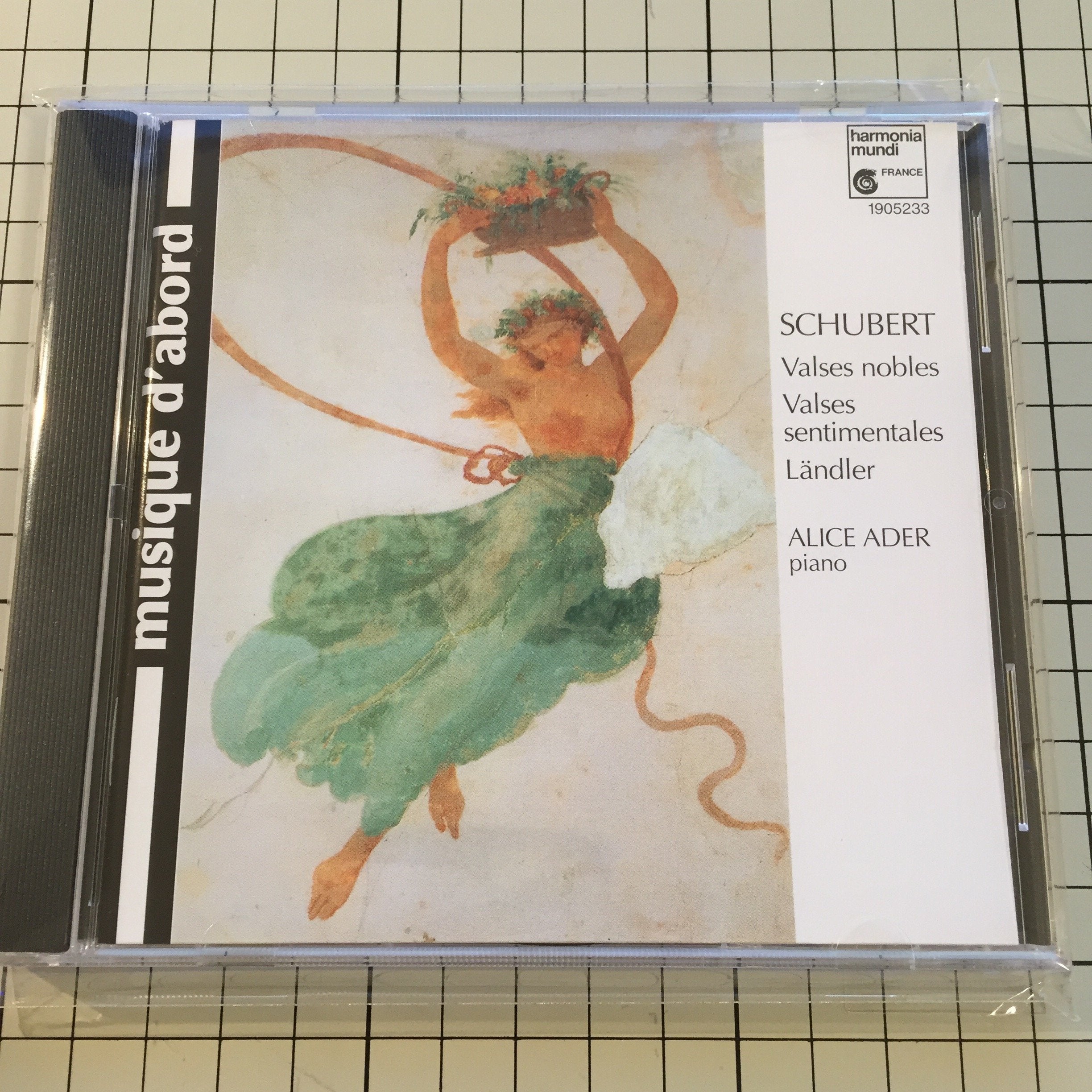 Schubert: Valses nobles / Valses sentimentales / Ländler Classical