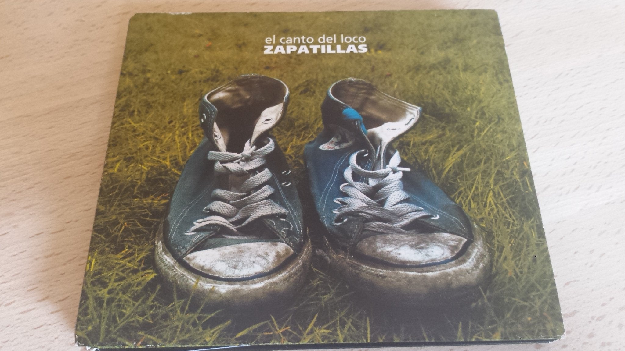 Zapatillas + DVD Alternative & Indie