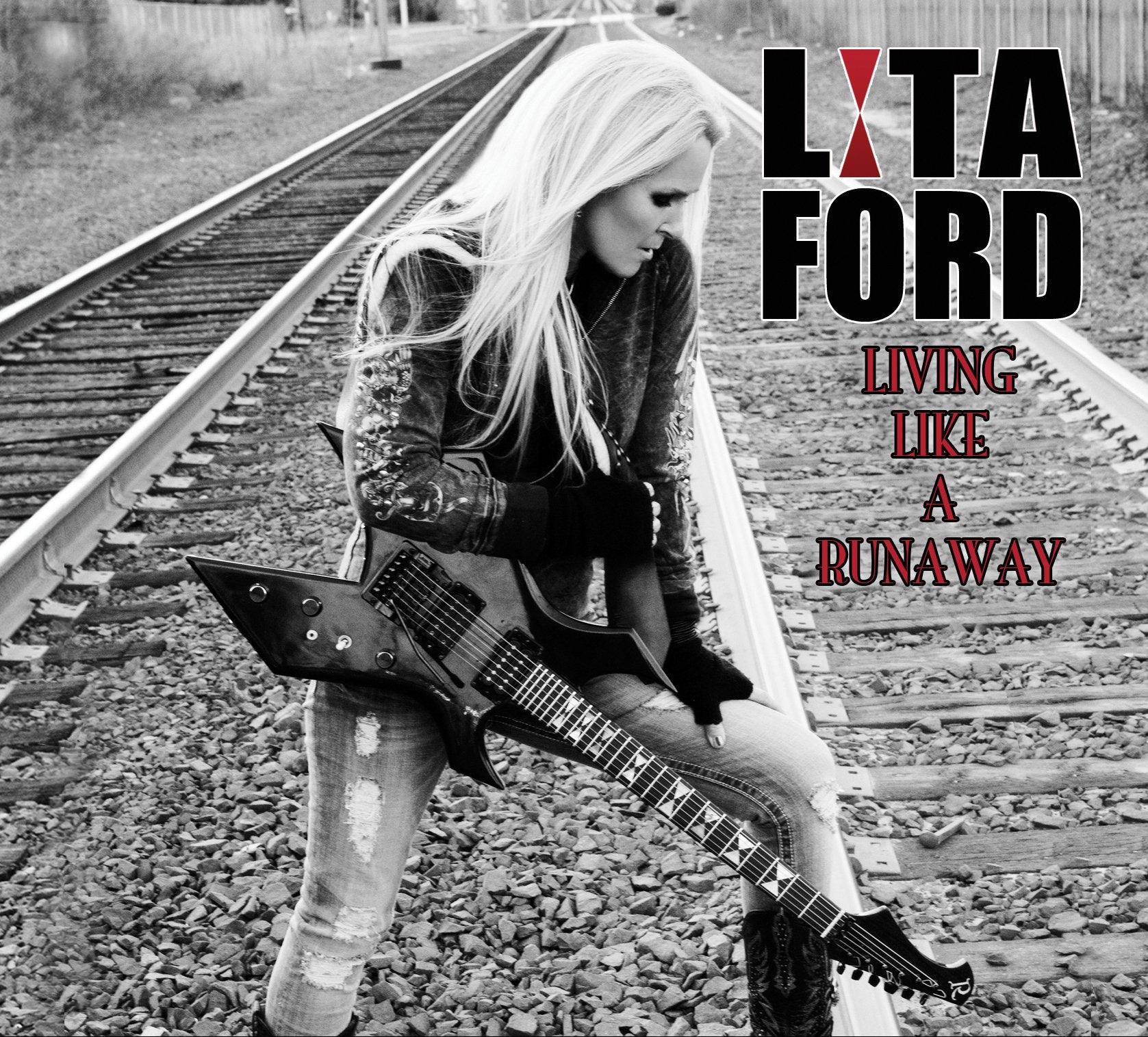 Living Like a Runaway/Ltd.Digi Metal & Hardrock