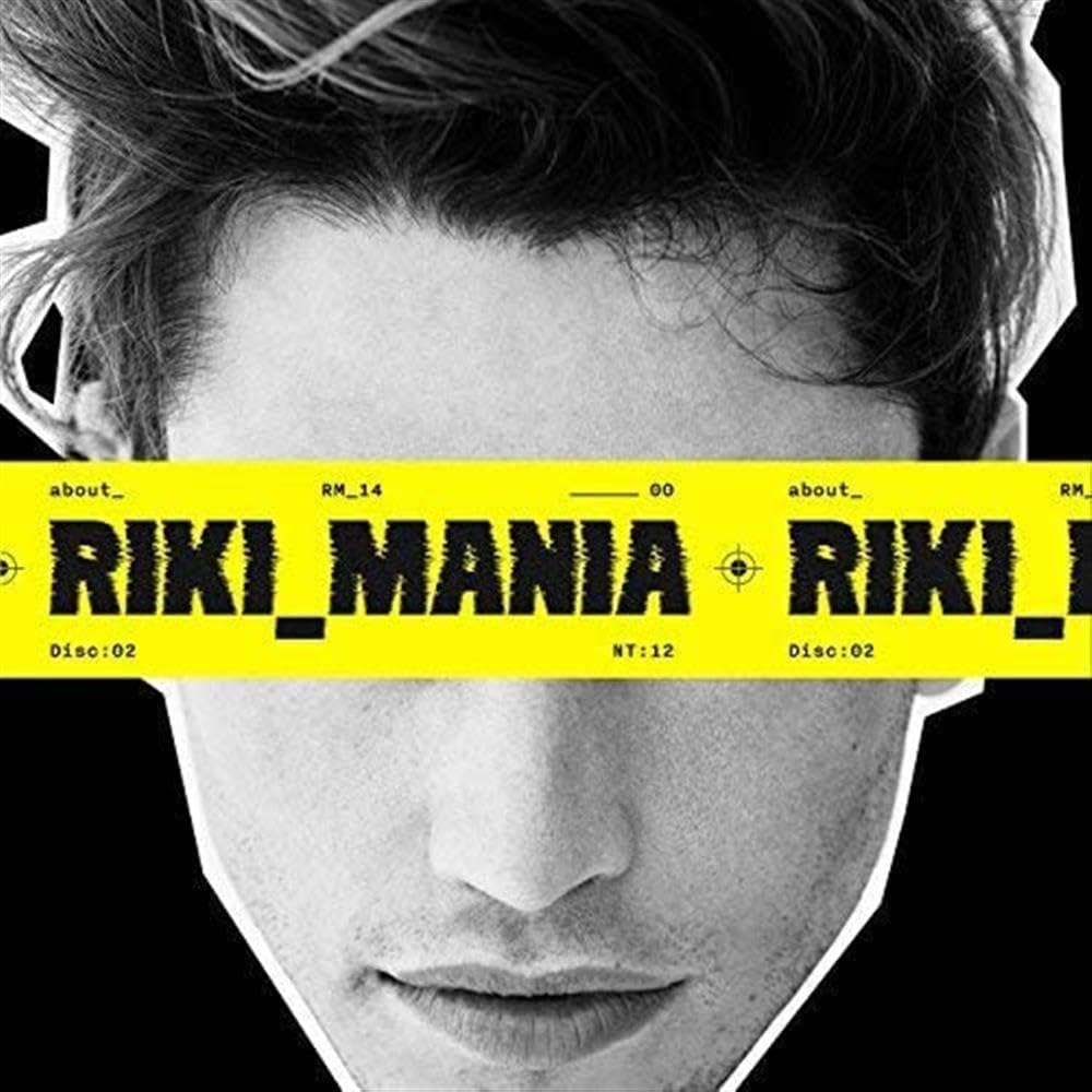 Mania (Deluxe Edt.)(Booklet Da 32 Pagine Con Foto Esclusive + 5 Sticker) cd