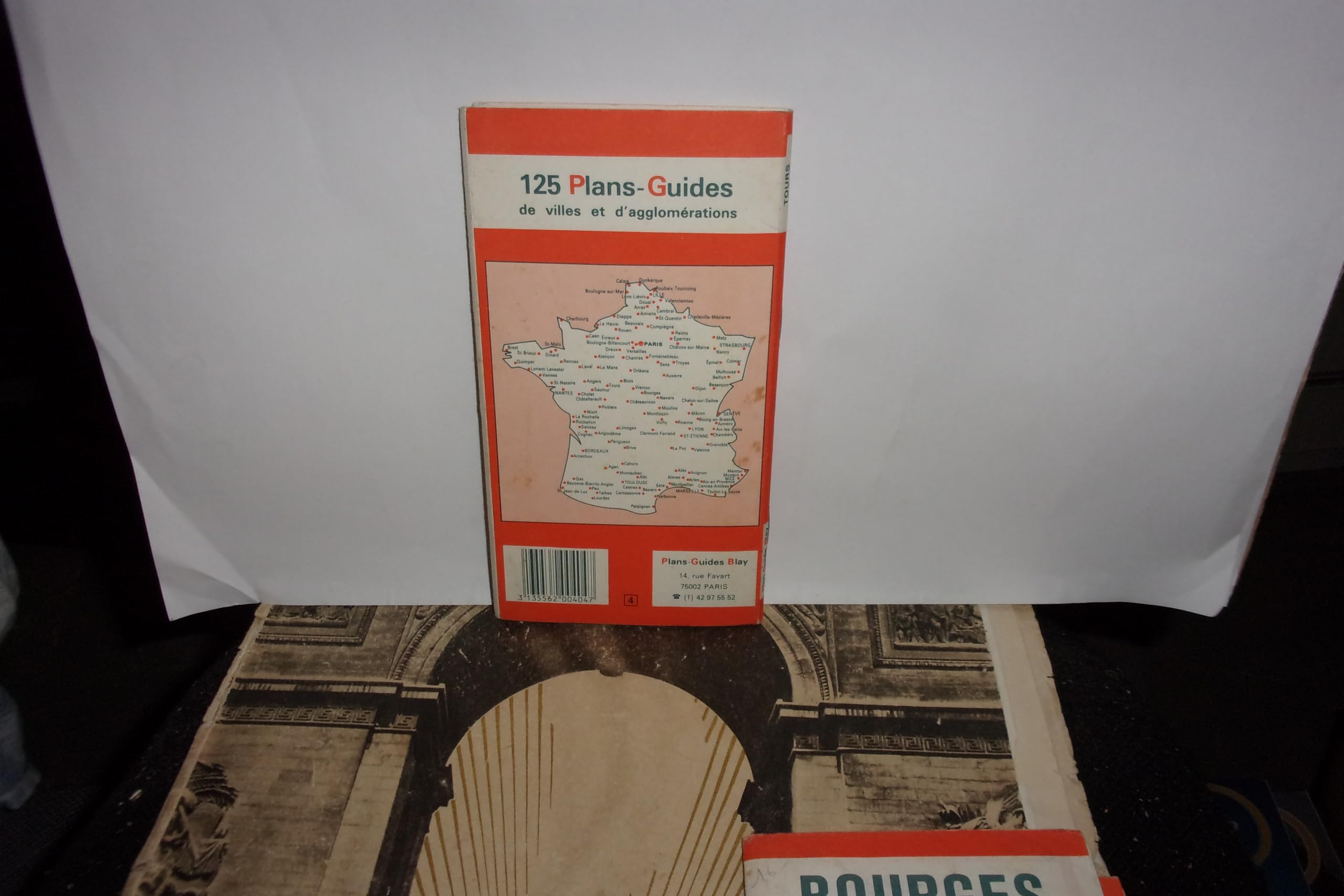 Plan de ville : Tours (avec un index) Maps & Plans