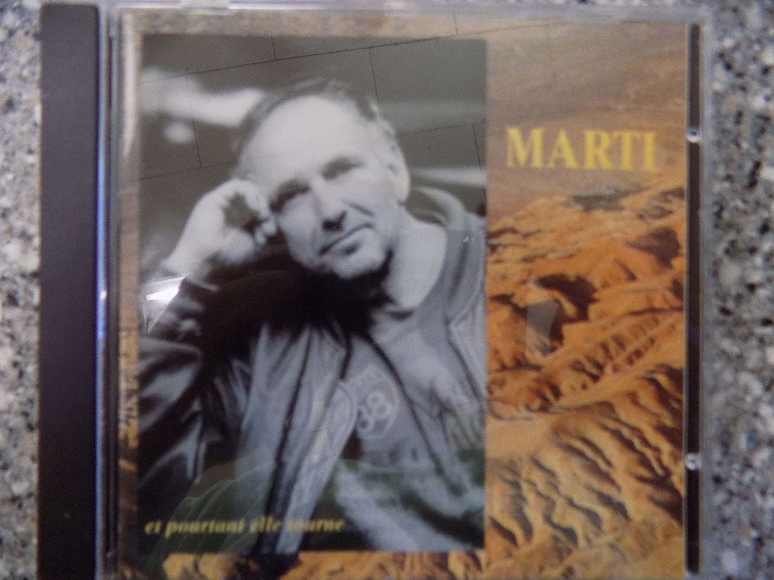Et Pourtant Elle Tourne World Music