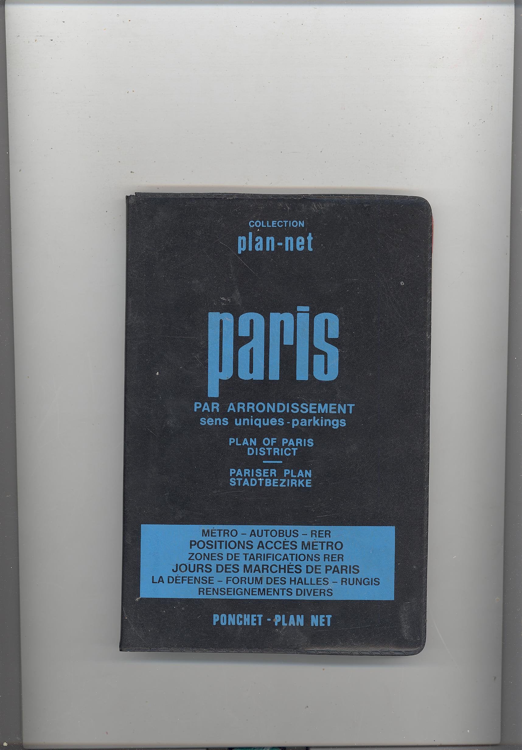 Paris par arrondissement derniere édition (Plan Net) Books