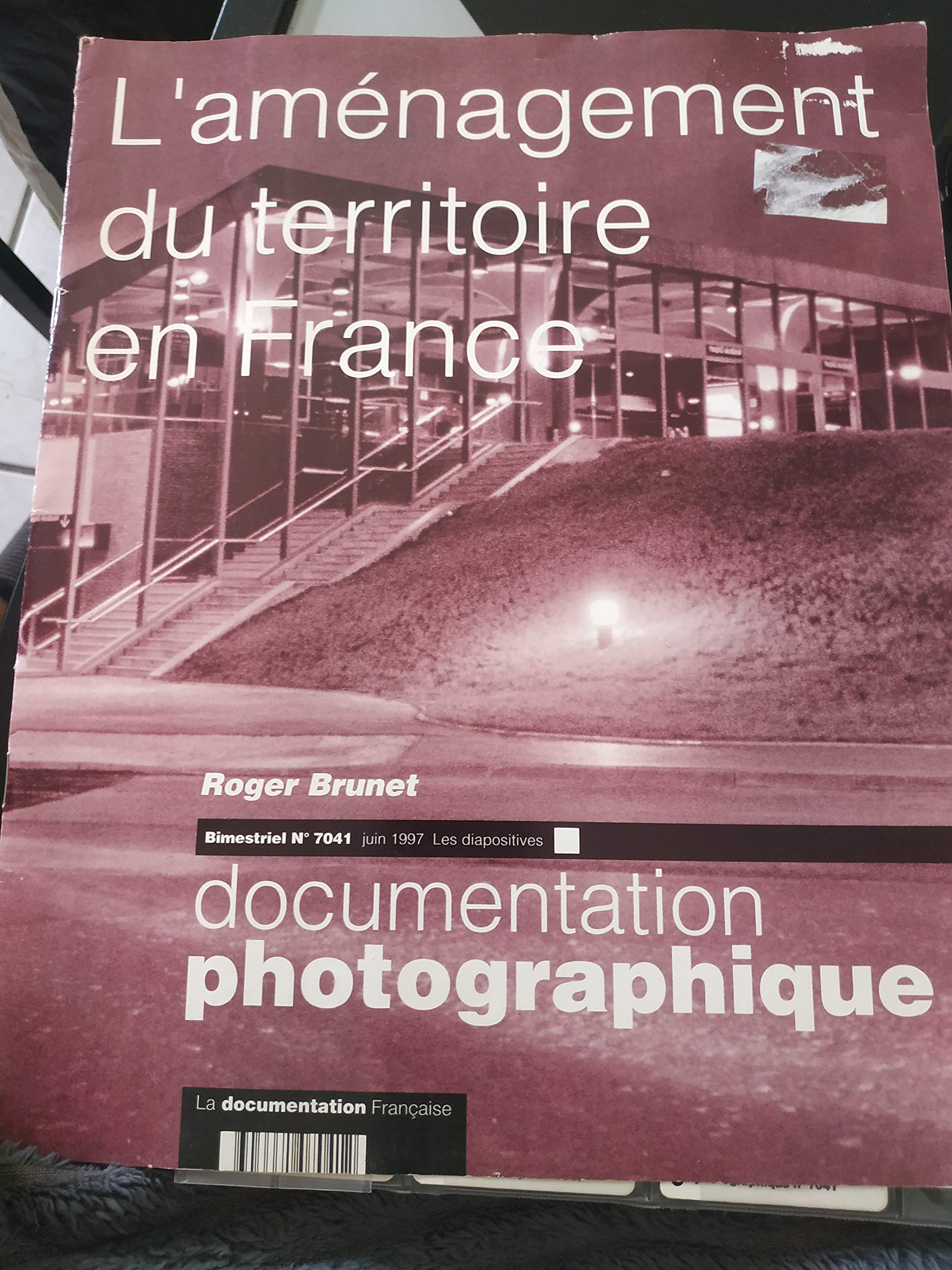 L' Aménagement du Territoire en France (les Diapositives) book