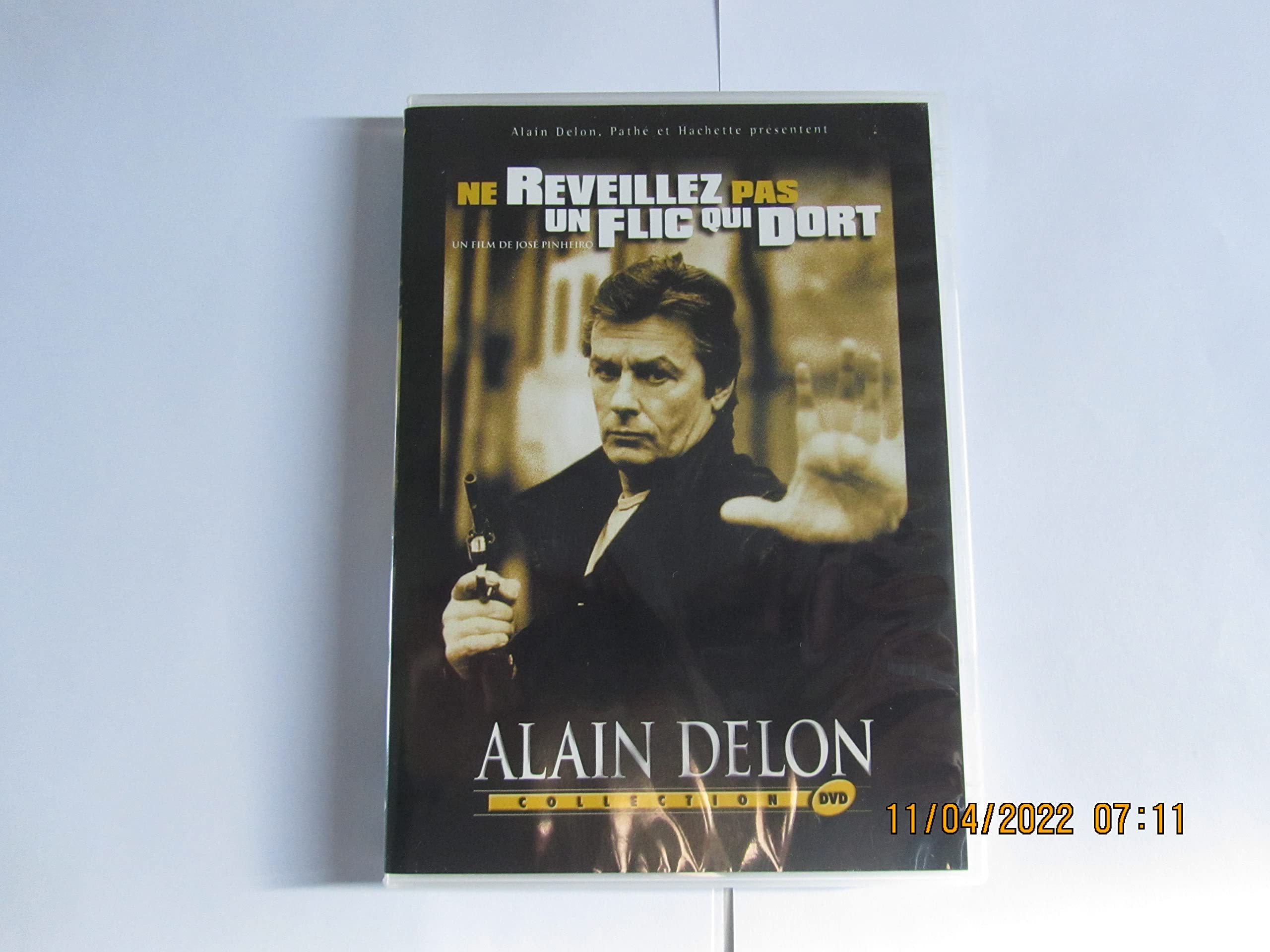Ne reveillez pas un flic qui dort Films