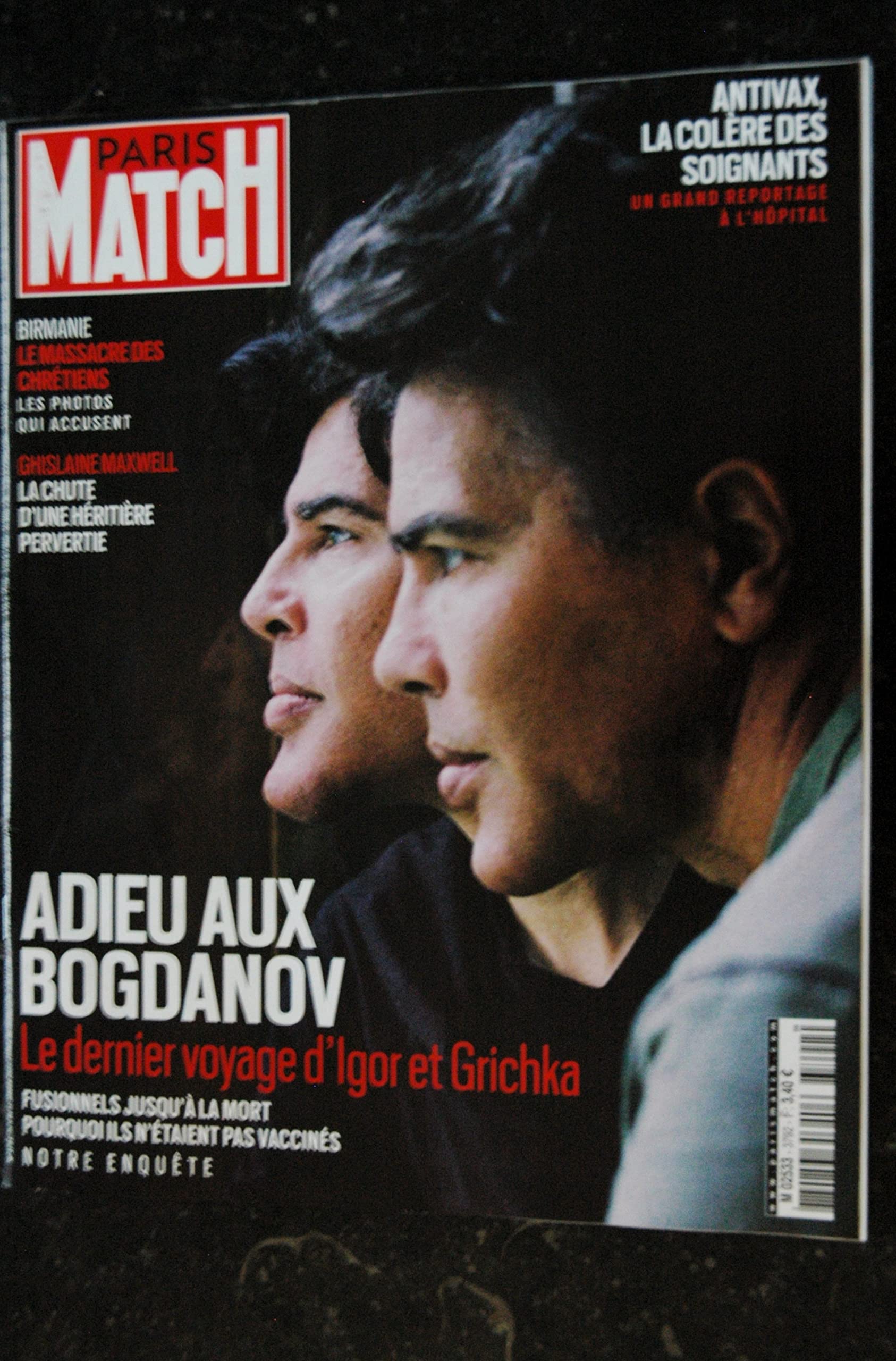 PARIS MATCH N° 3792 JANVIER 2002 ADIEU AUX FRERES BOGDANOV LE DERNIER VOYAGE D'IGOR ET GRICHKA HOMMAGE Books