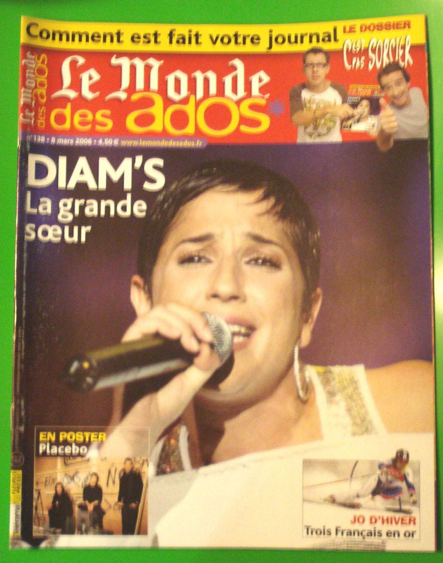 Le Monde des Ados N° 138 "Diam's, la grande soeur" book