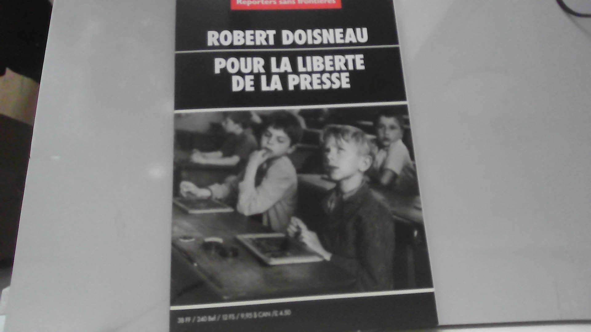 100 photos pour defendre la liberte publique Books