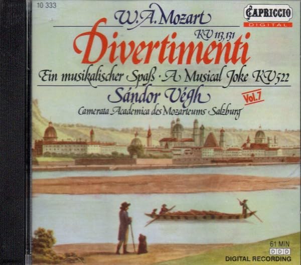 Mozart: Divertimenti KV 113, KV 131, Menuett KV 122, Ein musikalischer Spaß KV 522 Classical