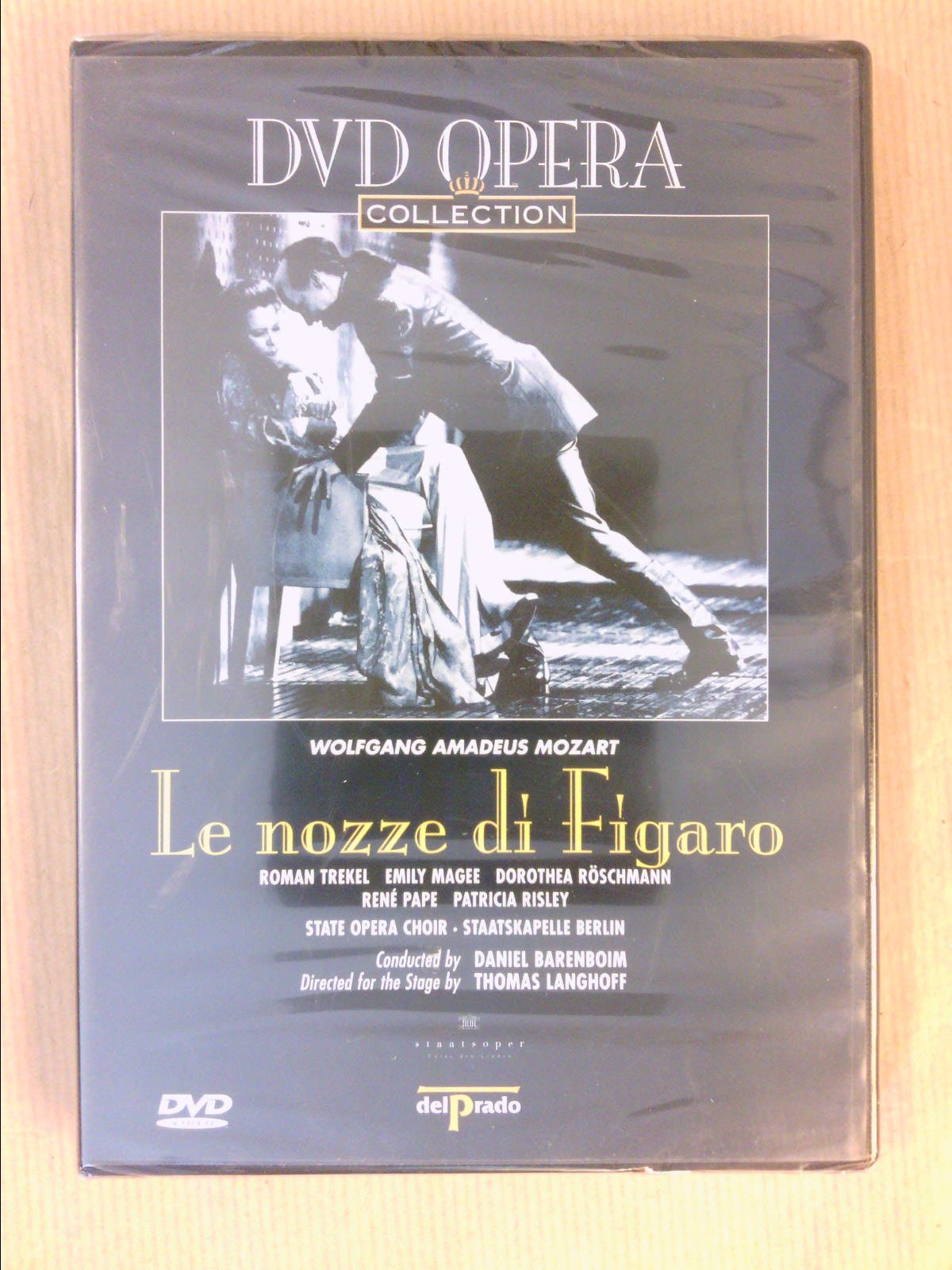 Mozart - Le Nozze di Figaro (The Marriage of Figaro) / Barenboim, Pape, Roschmann, Deutsche Staatsoper Berlin Movies