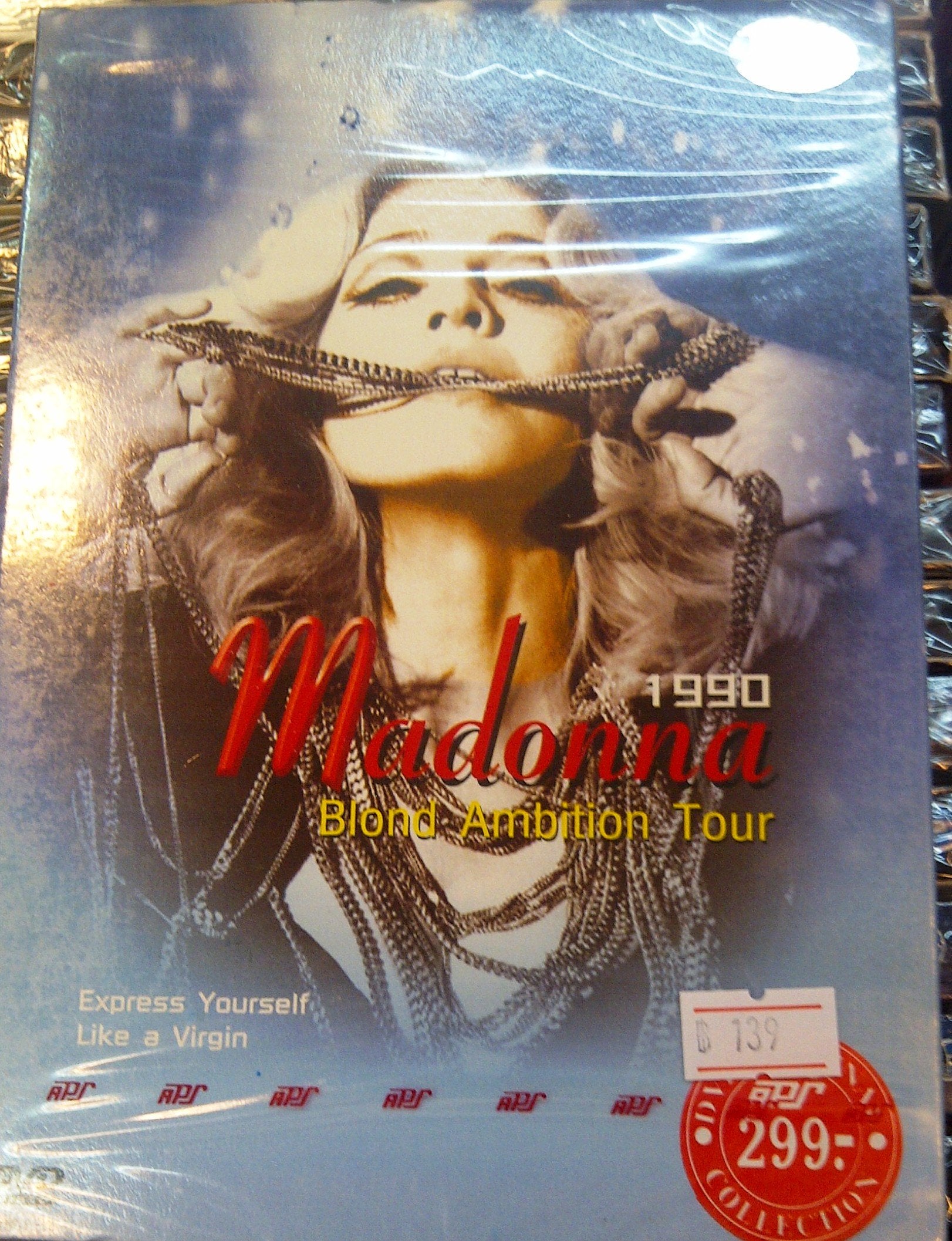 MADONNA - Blond Ambition Movies