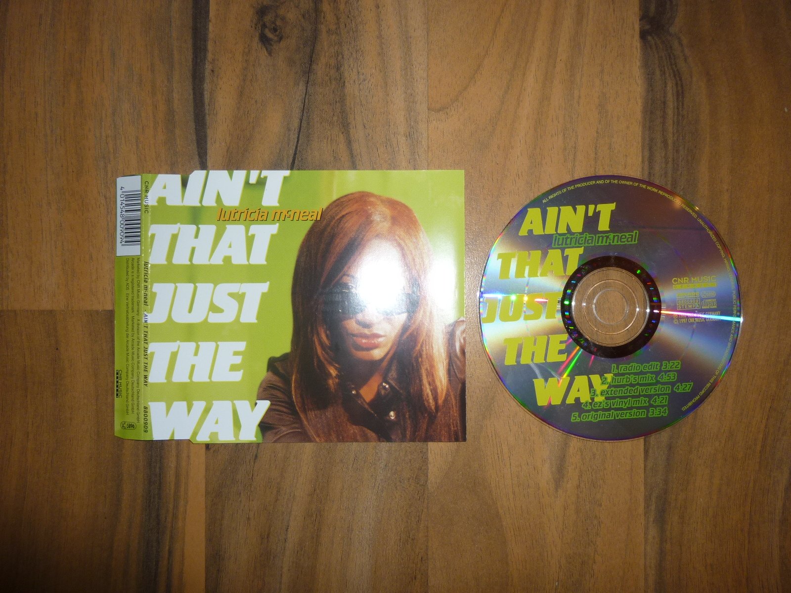 Lutricia McNeal: Ain't That Just The Way cd