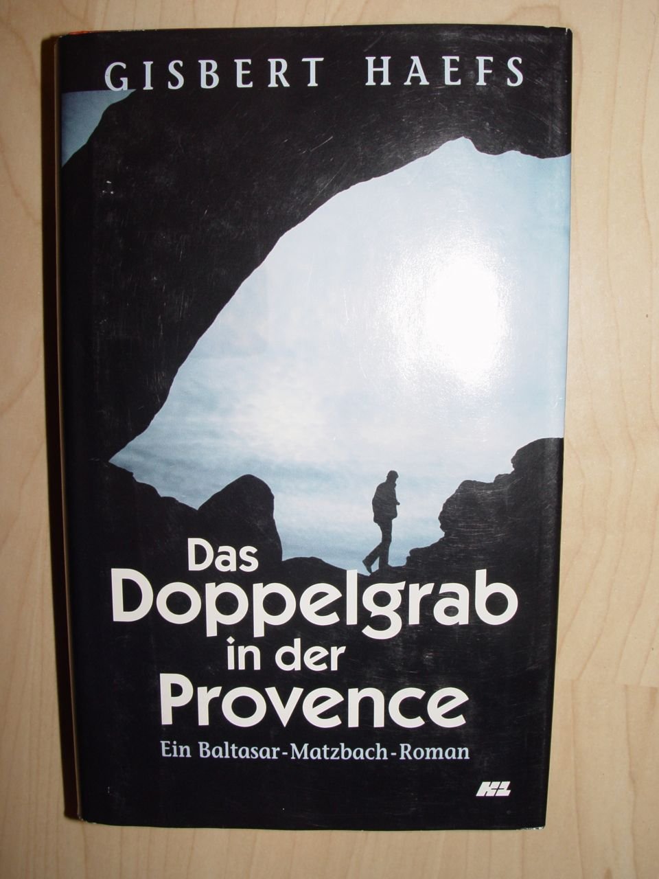 Das Doppelgrab in der Provence : ein Baltasar-Matzbach-Roman. Books