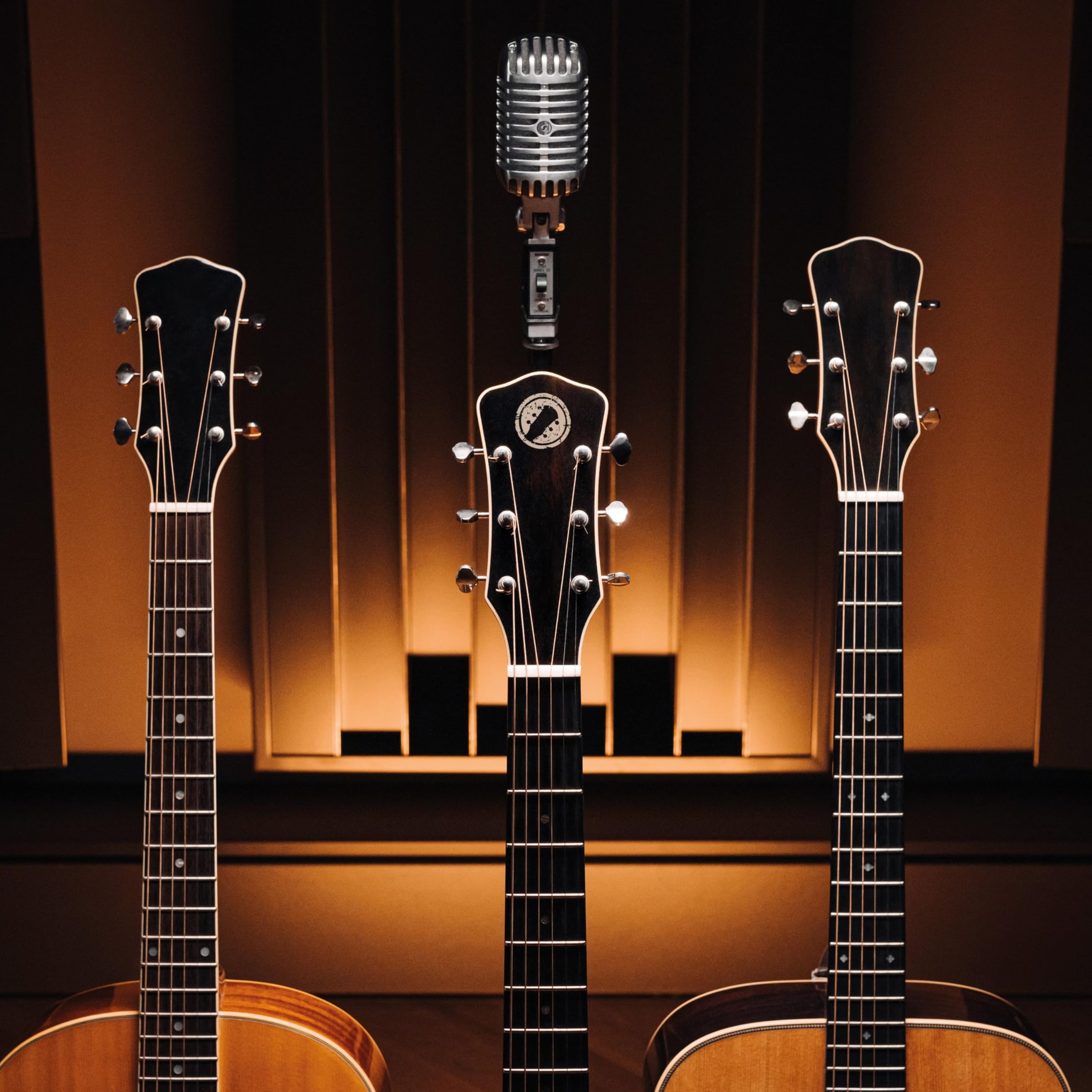 Guitars & Harmonies (The Live Studio Sessions) Pop