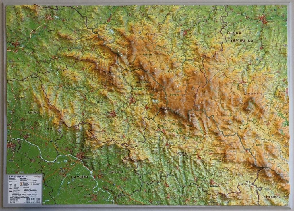 Relief Bayerischer Wald klein 1:275.000: Tiefgezogenes Kunststoffrelief Leisure, Home & Garden