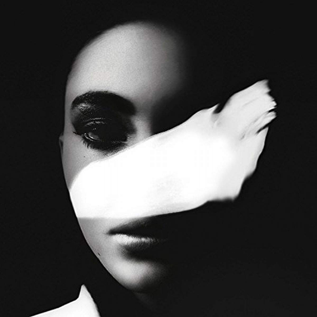 Product Image: Strangers With Familiar Faces