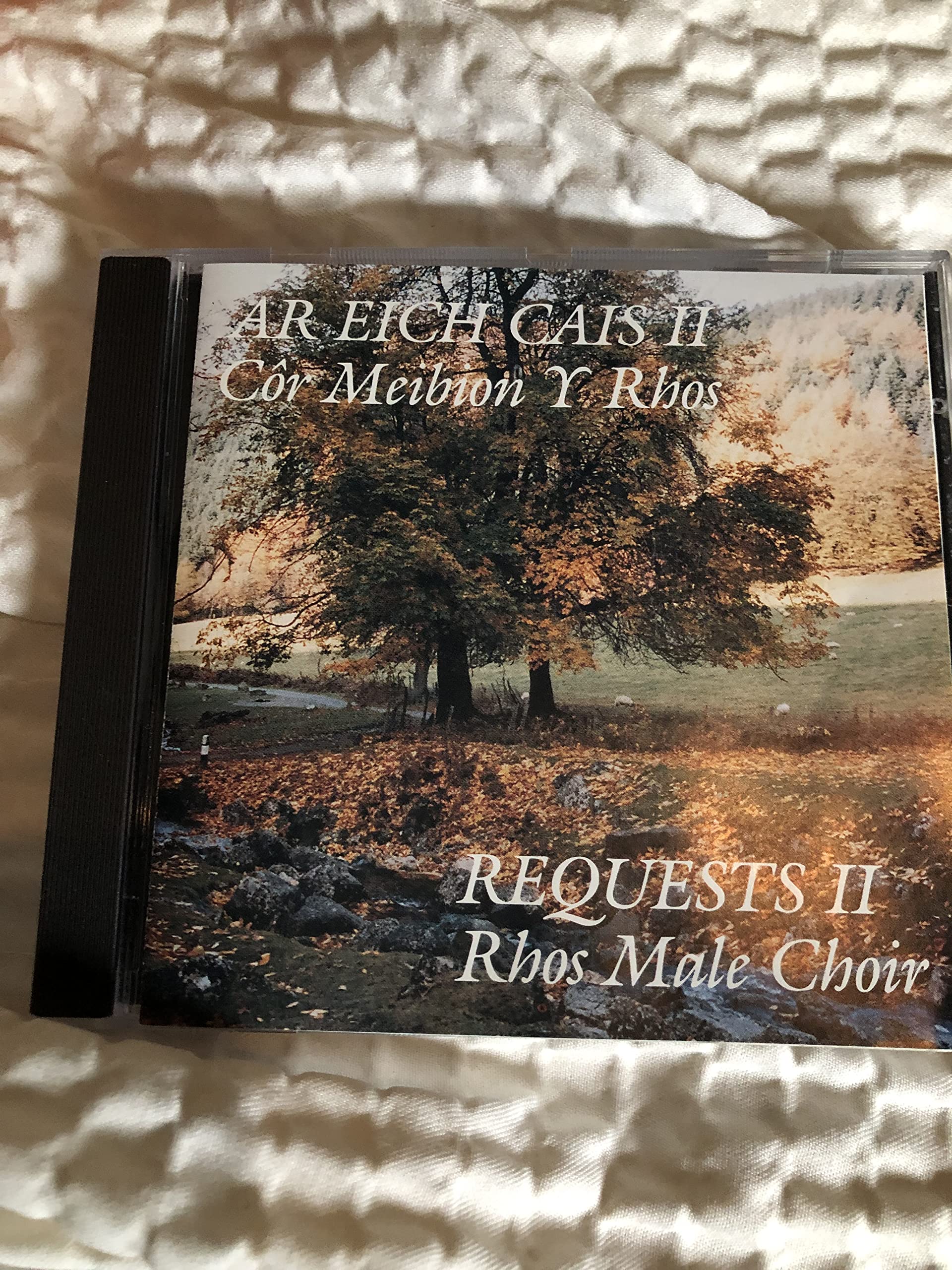 Cor Meibion Y Rhos - Ar Eich Cais II World Music