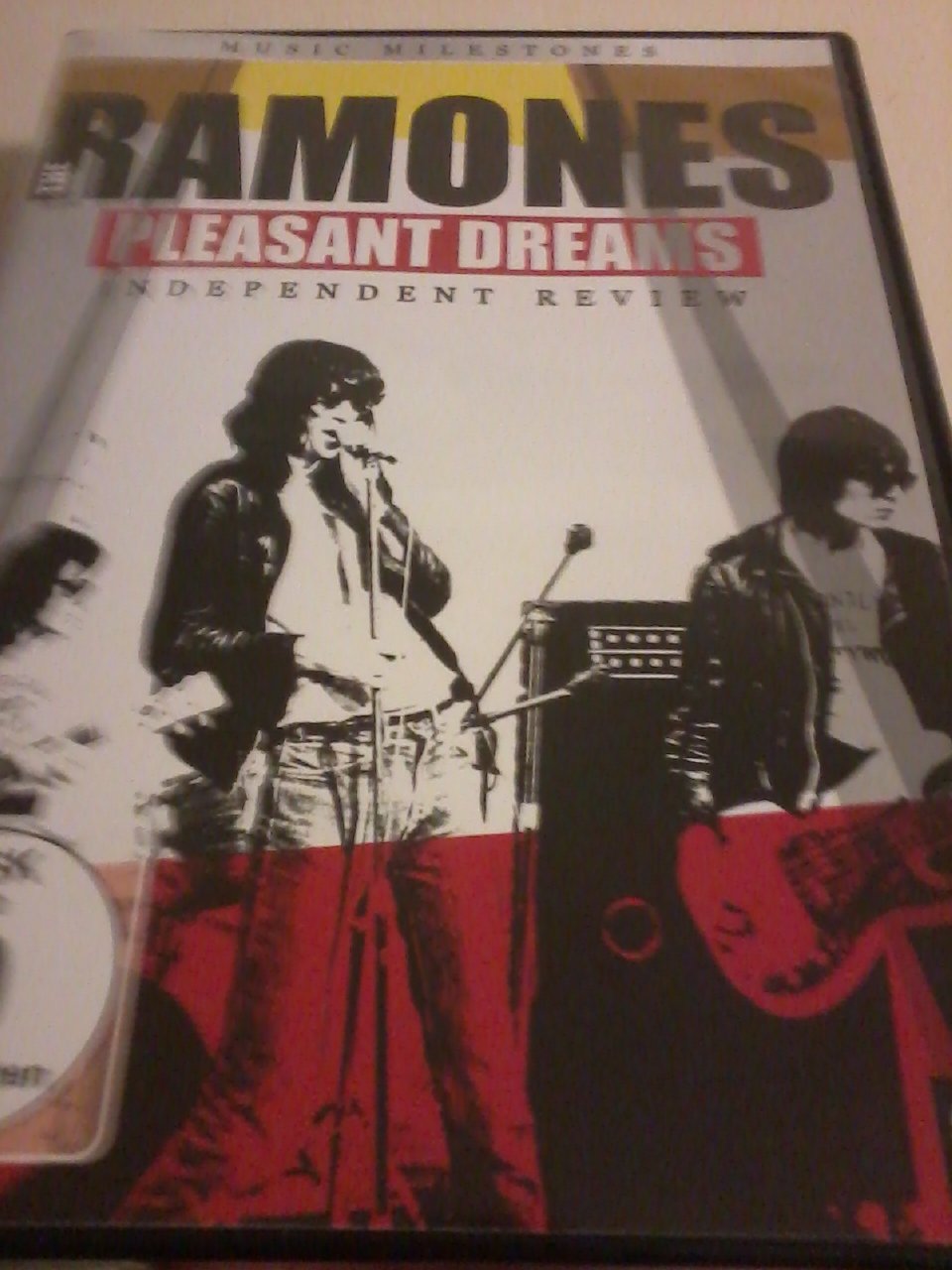Ramones - Pleasant Dreams/Independent Review - Music Milestones Films