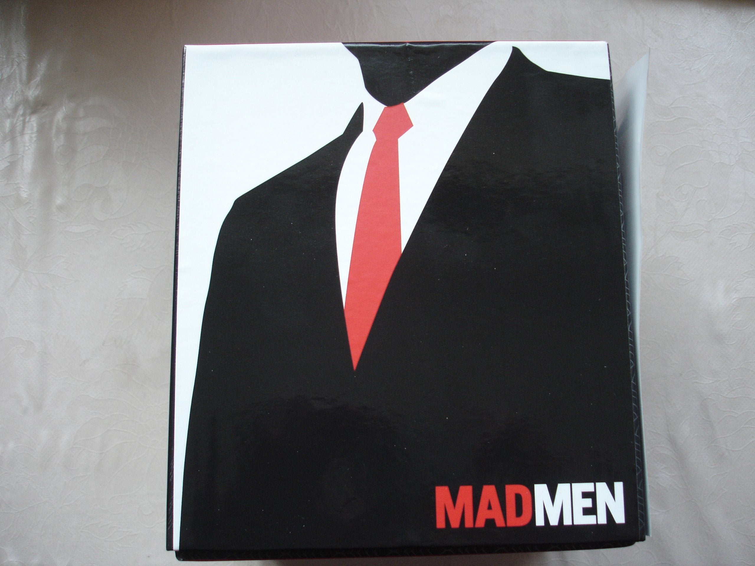Mad Men Season 1-5 DVD: The Whiskey Glass Edition dvd
