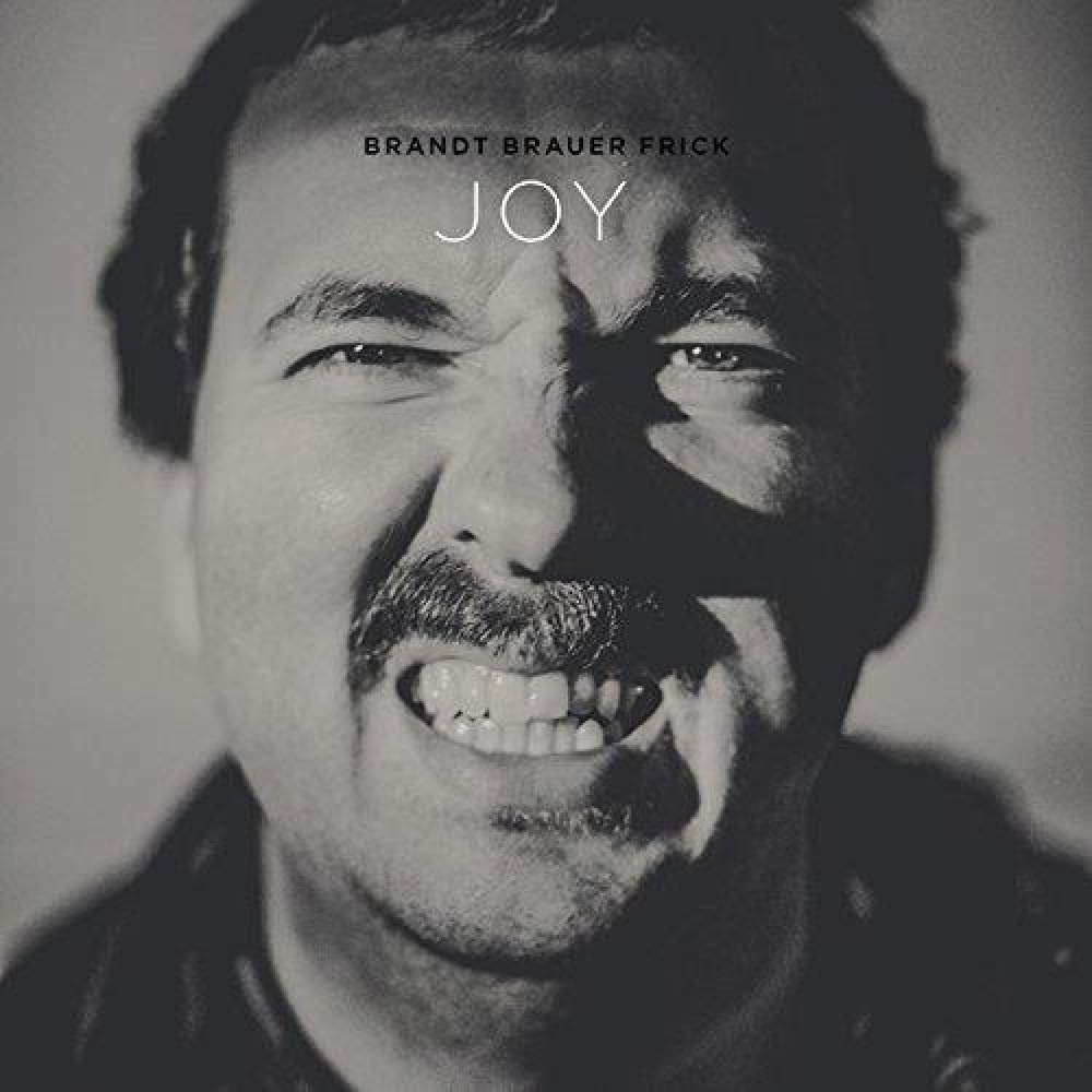 Joy Dance & Electronic