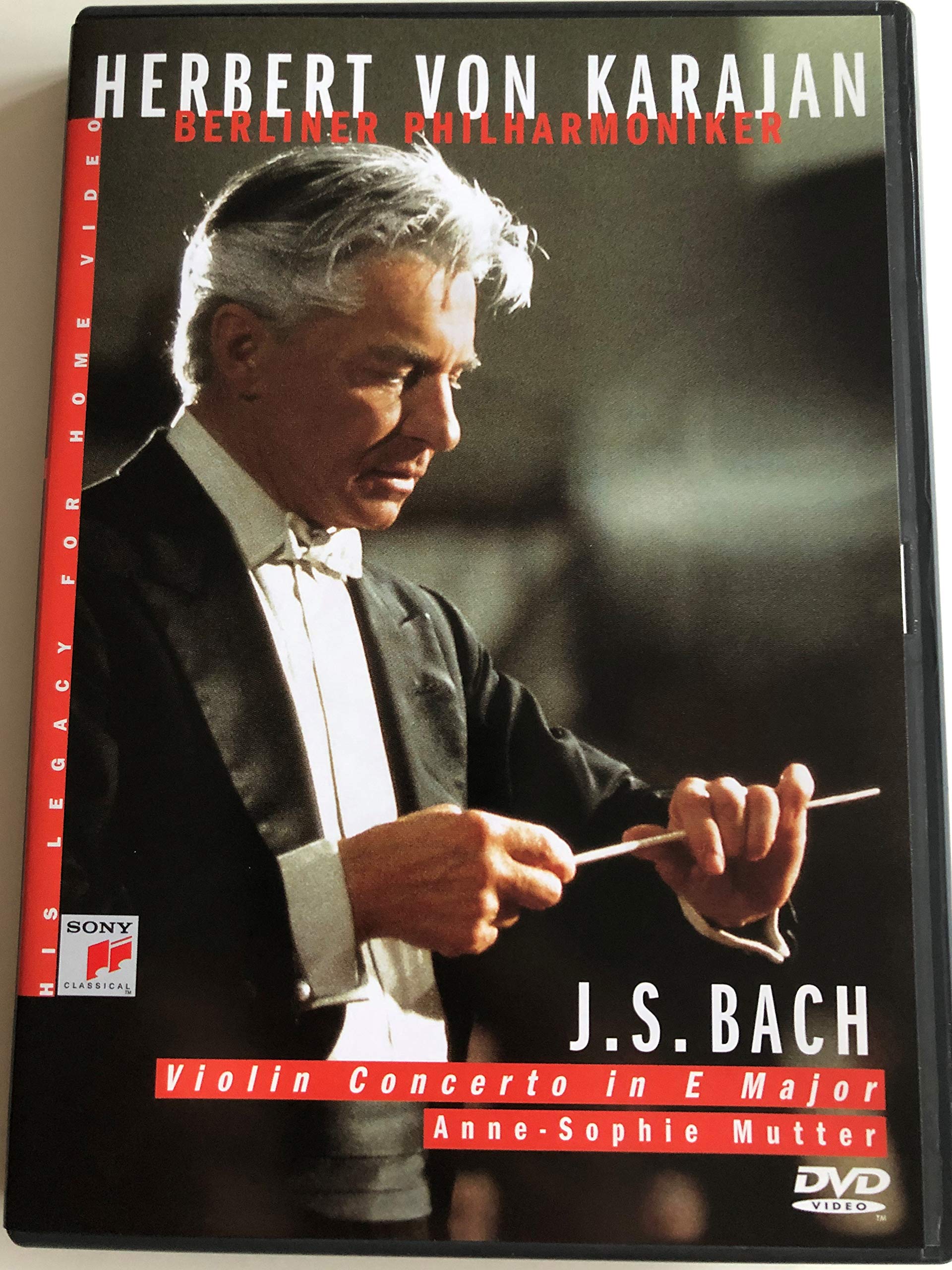 Herbert von Karajan: J.S.Bach - Violinkonzert Nr.2 in E major Music