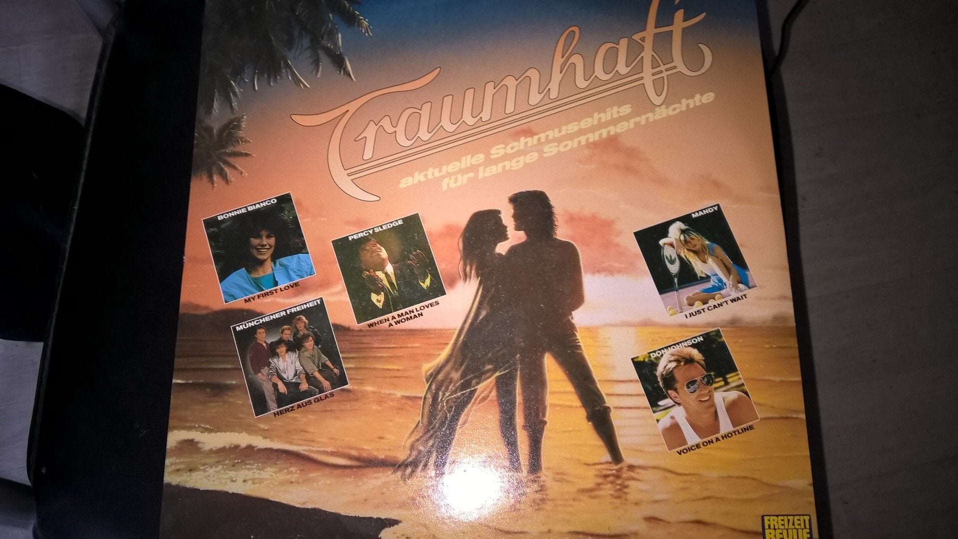 Traumhaft-Aktuelle Schmusehits für lange Sommernõchte (1987) Music